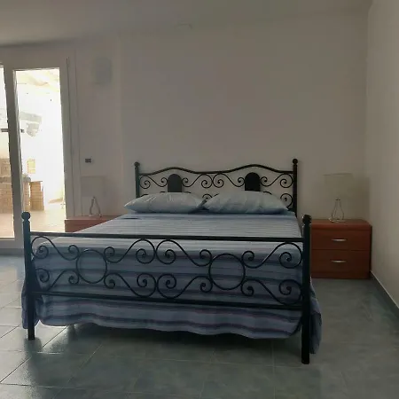 ベッド・アンド・ブレックファスト La Spiaggetta サンタ・マリア・アル・バーニョ